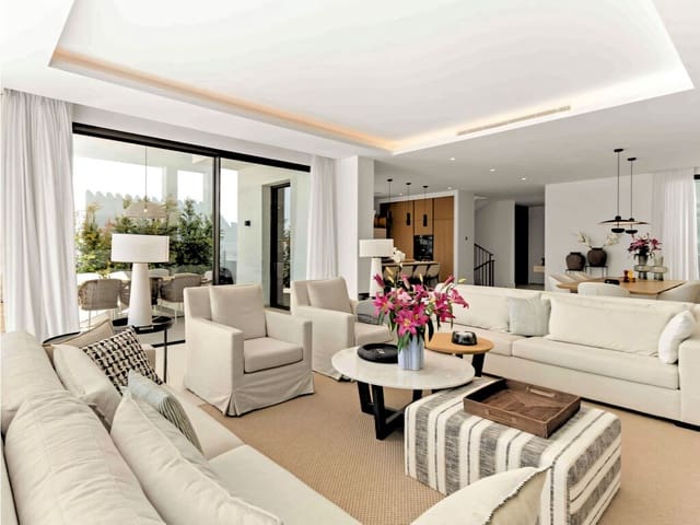 5 slaapkamer Villa te koop in San Pedro de Alcantara, Marbella met zwembad garage - € 3.695.000 (Ref: 9714446)