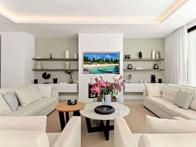 5 slaapkamer Villa te koop in San Pedro de Alcantara, Marbella met zwembad garage - € 3.695.000 (Ref: 9714446)