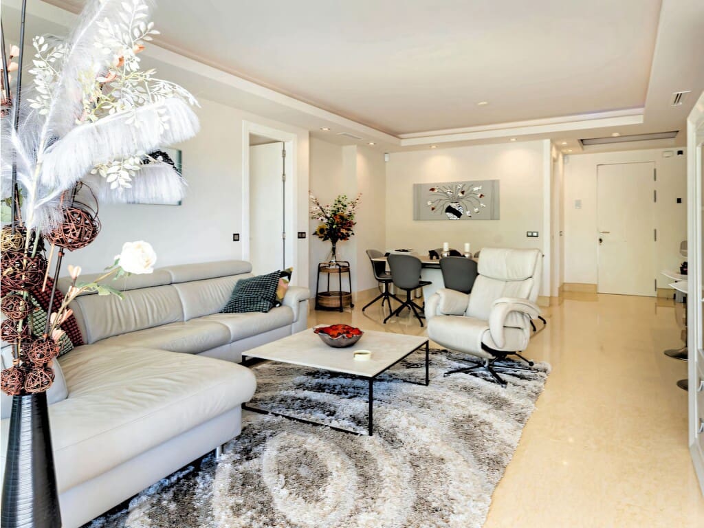 3 Zimmer Apartment zu verkaufen in Benahavis mit Pool Garage - 780.000 € (Ref: 9719412)