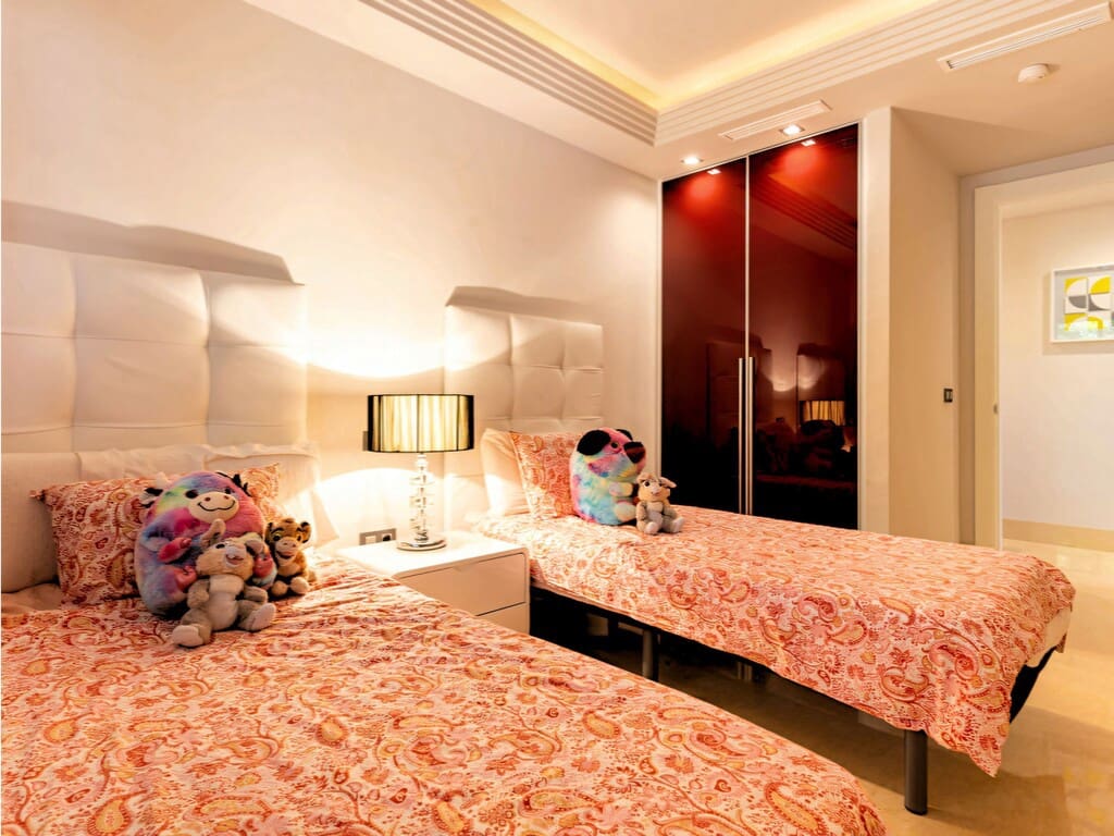 3 Zimmer Apartment zu verkaufen in Benahavis mit Pool Garage - 780.000 € (Ref: 9719412)