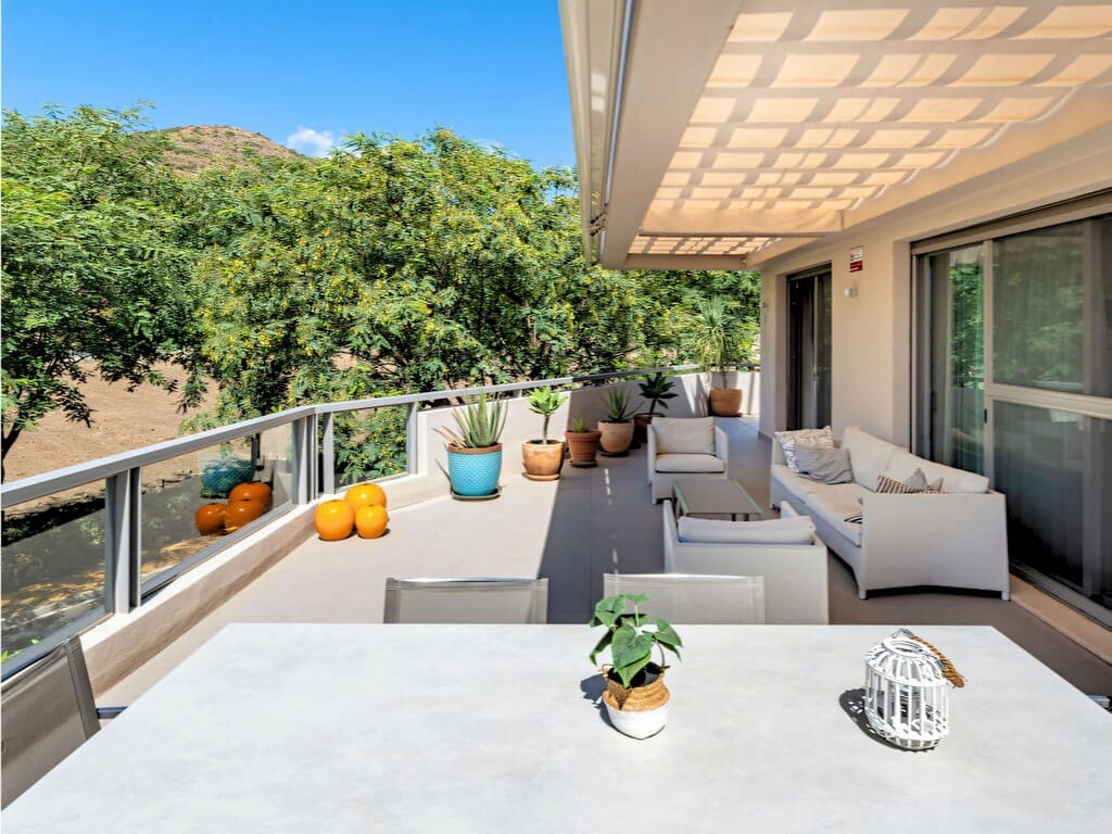 3 Zimmer Apartment zu verkaufen in Benahavis mit Pool Garage - 780.000 € (Ref: 9719412)