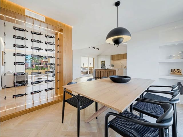 3 soverom Penthouse til salgs i New Golden Mile, Estepona med svømmebasseng garasje - € 995 000 (Ref: 9719413)