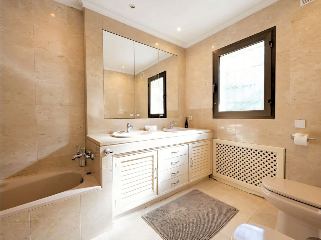 5 camera da letto Villa in vendita in El Rosario con piscina - 2.950.000 € (Rif: 9721039)