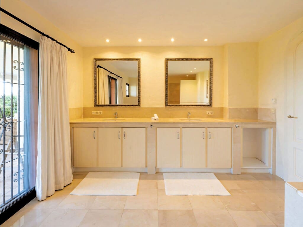 5 camera da letto Villa in vendita in El Rosario con piscina - 2.950.000 € (Rif: 9721039)