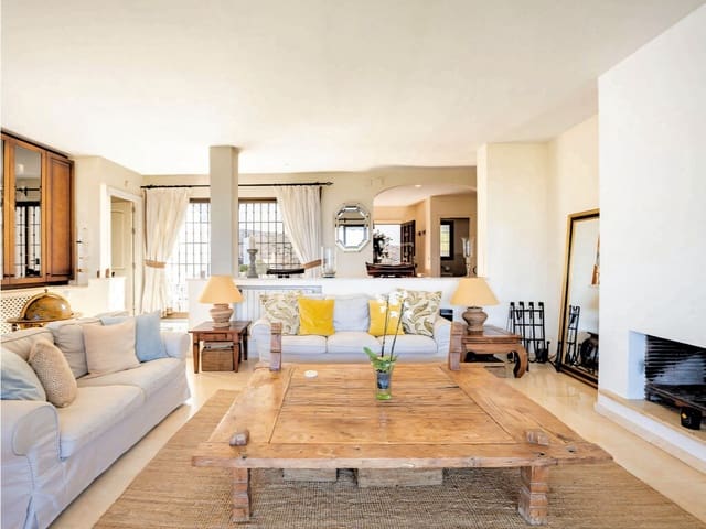 5 camera da letto Villa in vendita in El Rosario, Marbella con piscina - 2.950.000 € (Rif: 9721039)