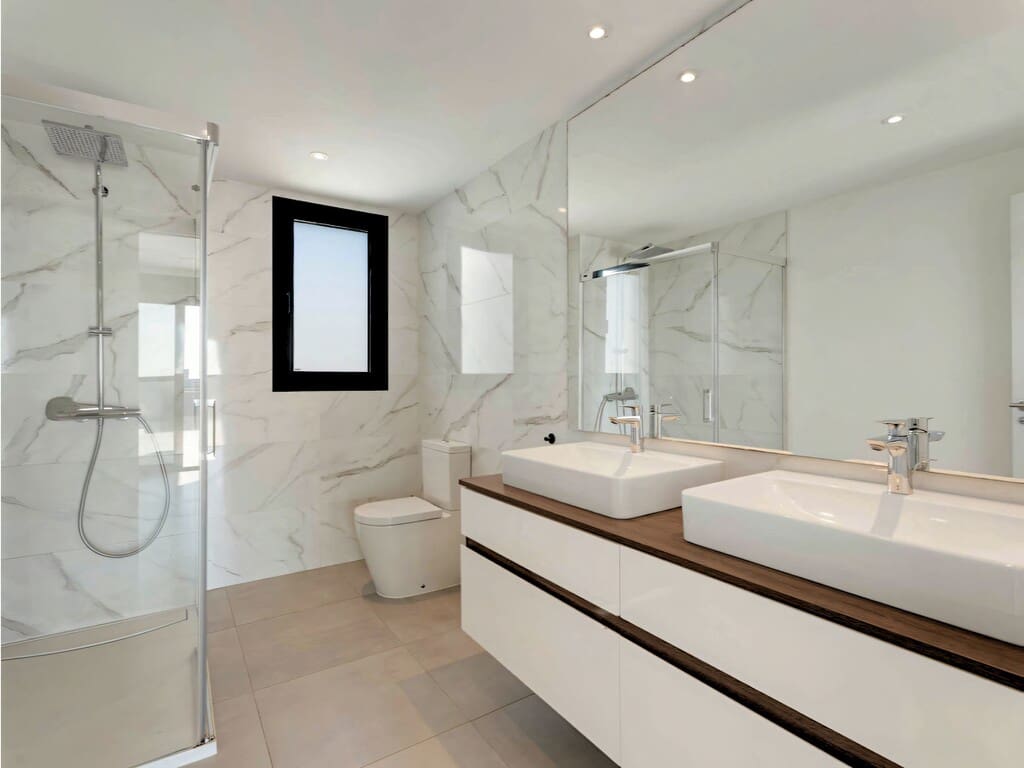 3 bedroom Penthouse for sale in New Golden Mile with pool garage - € 725,000 (Ref: 9721040)