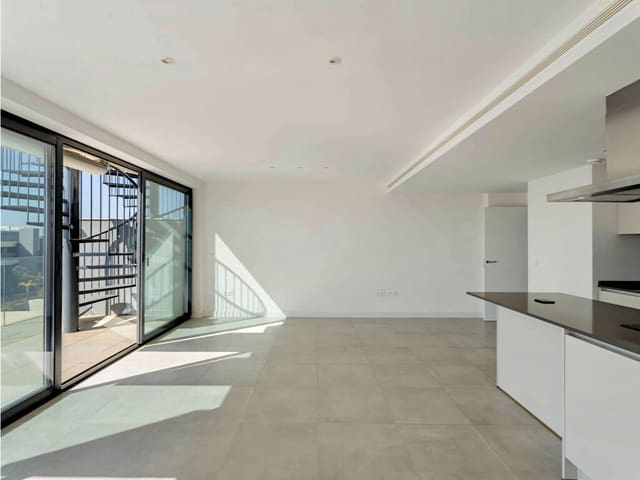 3 quarto Penthouse para venda em New Golden Mile, Estepona com piscina garagem - 725 000 € (Ref: 9721040)