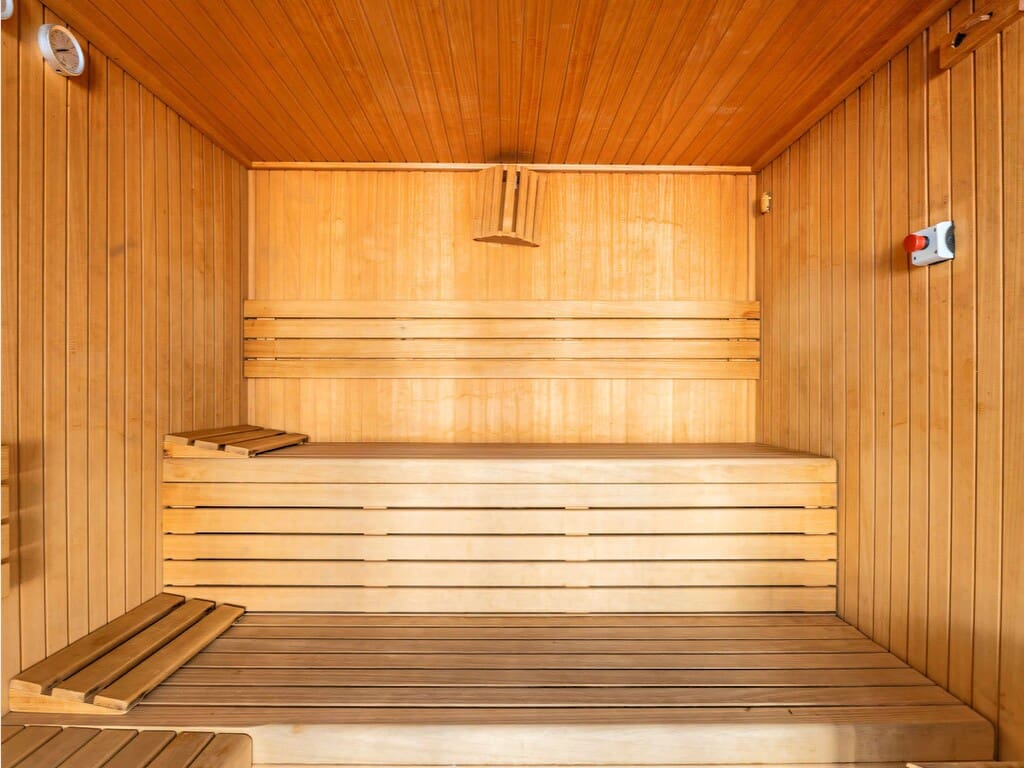 3 bedroom Penthouse for sale in New Golden Mile with pool garage - € 725,000 (Ref: 9721040)