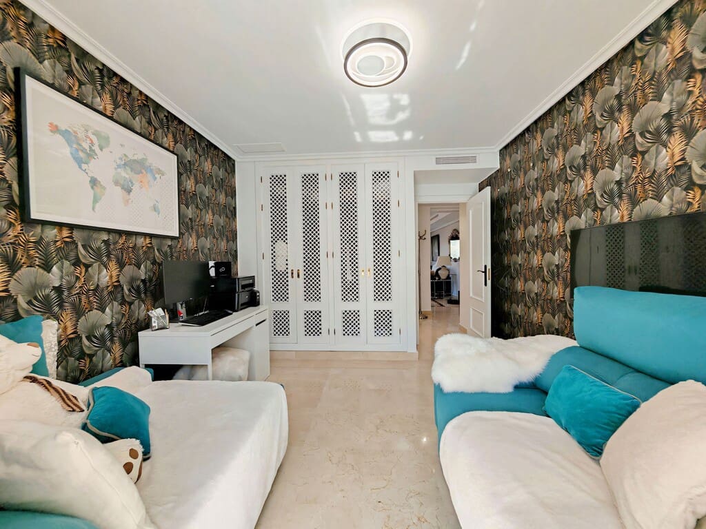 3 makuuhuone Kattohuoneisto myytävänä paikassa La Mairena mukana uima-altaan 
autotalli - 619 000 € (Ref: 9726292)