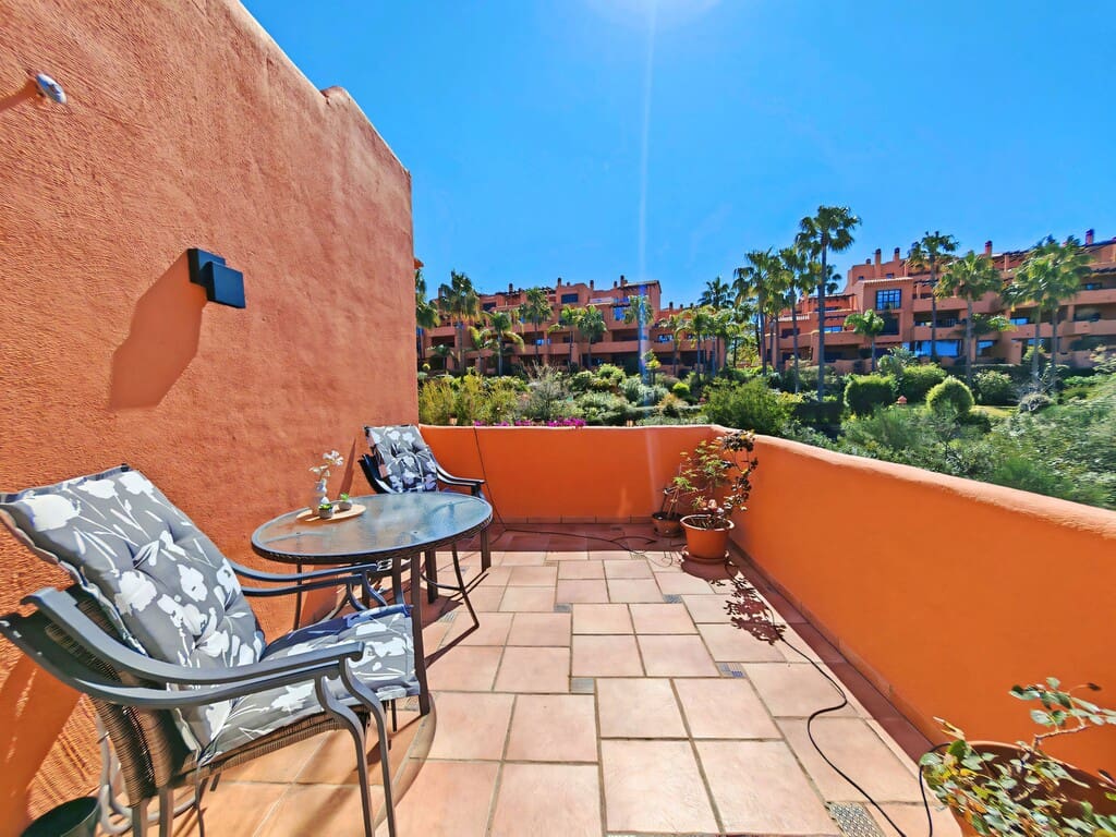 3 makuuhuone Kattohuoneisto myytävänä paikassa La Mairena mukana uima-altaan 
autotalli - 619 000 € (Ref: 9726292)