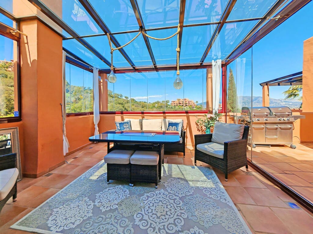 3 makuuhuone Kattohuoneisto myytävänä paikassa La Mairena mukana uima-altaan 
autotalli - 619 000 € (Ref: 9726292)