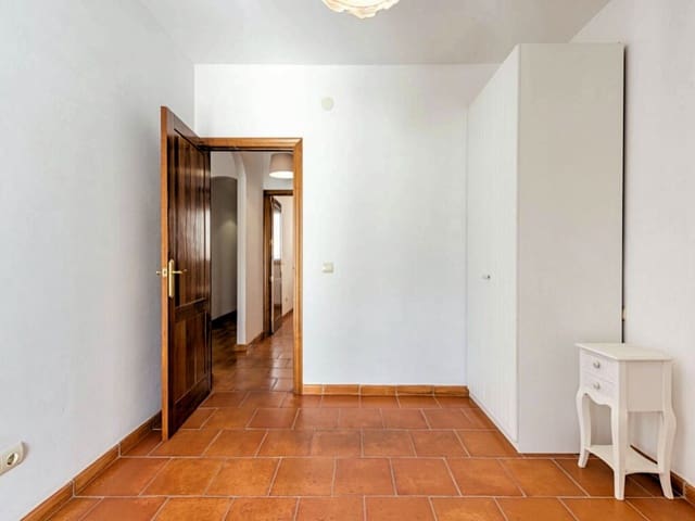 2 soveværelse Lejlighed til salg i Benahavís - € 220.000 (Ref: 9730167)