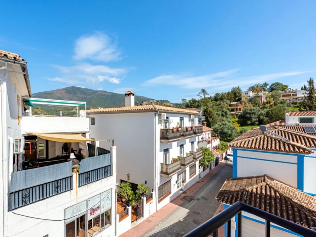 21 sypialnia Apartament na sprzedaż w Benahavis - 220 000 € (Ref: 9730167)