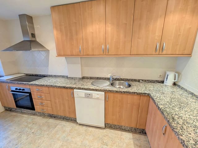 3 quarto Apartamento para venda em Elviria, Marbella com piscina garagem - 560 000 € (Ref: 9731732)