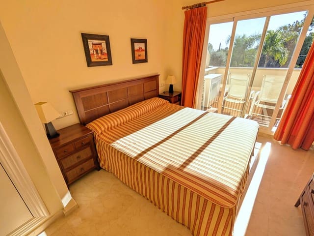 3 quarto Apartamento para venda em Elviria, Marbella com piscina garagem - 560 000 € (Ref: 9731732)