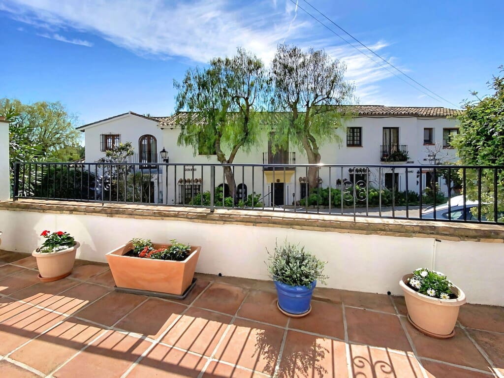 2 sypialnia Dom na sprzedaż w Mijas z basenem - 385 000 € (Ref: 9731734)