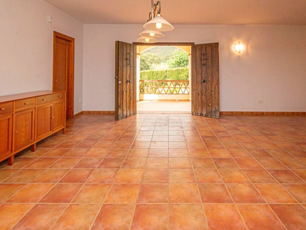 3 bedroom Finca/Country House for sale in Entrerrios - € 895,000 (Ref: 9735257)