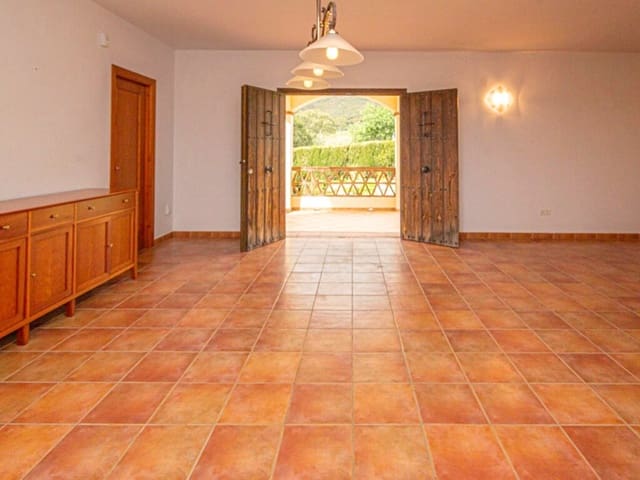 3 slaapkamer Finca/Landhuis te koop in Entrerrios, Mijas - € 895.000 (Ref: 9735257)