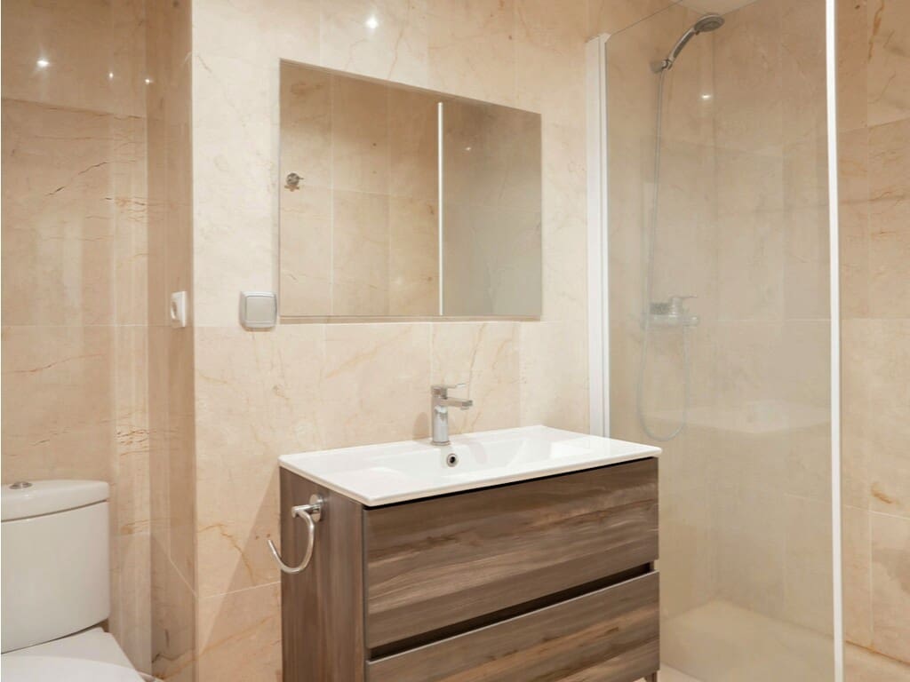 2 soveværelse Lejlighed til salg i Benahavis med swimmingpool garage - € 430.000 (Ref: 9738033)