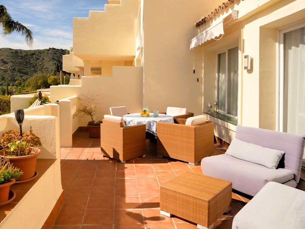 2 soveværelse Lejlighed til salg i Benahavis med swimmingpool garage - € 430.000 (Ref: 9738033)