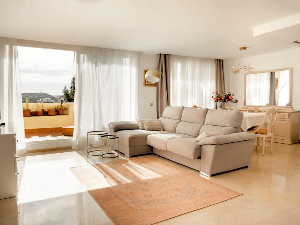 2 soveværelse Lejlighed til salg i Benahavis med swimmingpool garage - € 430.000 (Ref: 9738033)