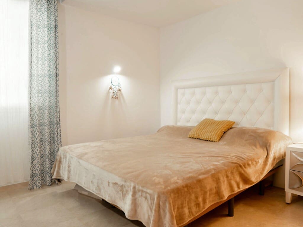 2 soveværelse Lejlighed til salg i Benahavis med swimmingpool garage - € 430.000 (Ref: 9738033)