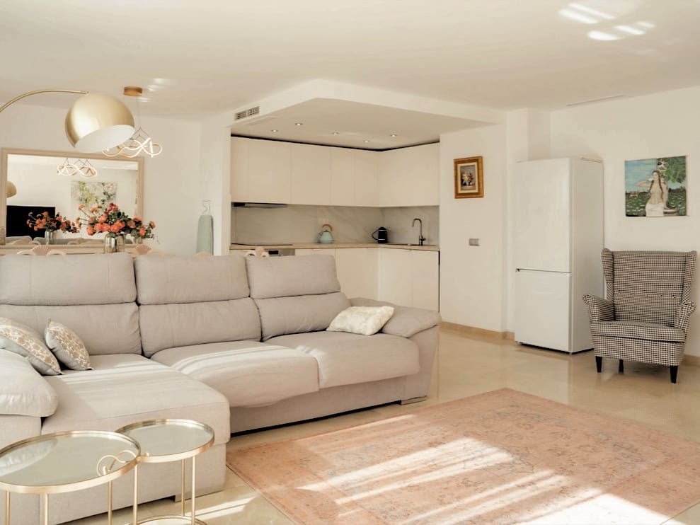 2 soveværelse Lejlighed til salg i Benahavis med swimmingpool garage - € 430.000 (Ref: 9738033)