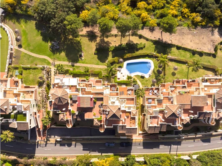 2 soveværelse Lejlighed til salg i Benahavis med swimmingpool garage - € 430.000 (Ref: 9738033)