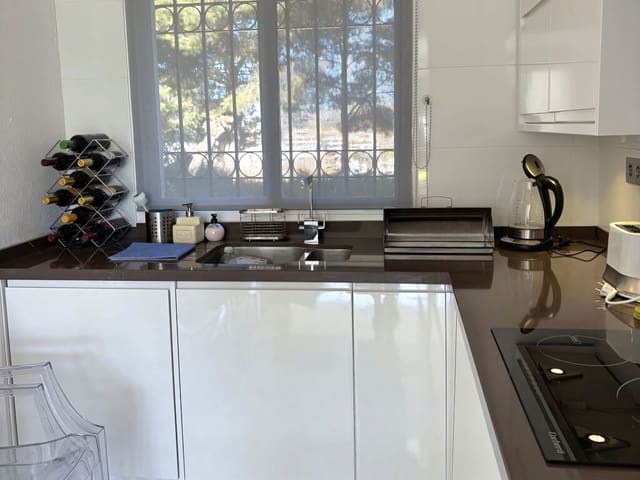 2 sypialnia Apartament na sprzedaż w Mijas Costa, Mijas z basenem - 375 000 € (Ref: 9741549)