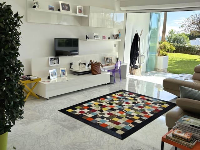 2 sypialnia Apartament na sprzedaż w Mijas Costa, Mijas z basenem - 375 000 € (Ref: 9741549)