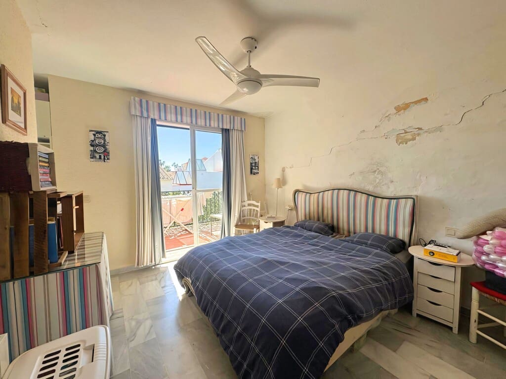 3 bedroom Townhouse for sale in Atalaya-Isdabe with pool garage - € 355,000 (Ref: 9744059)