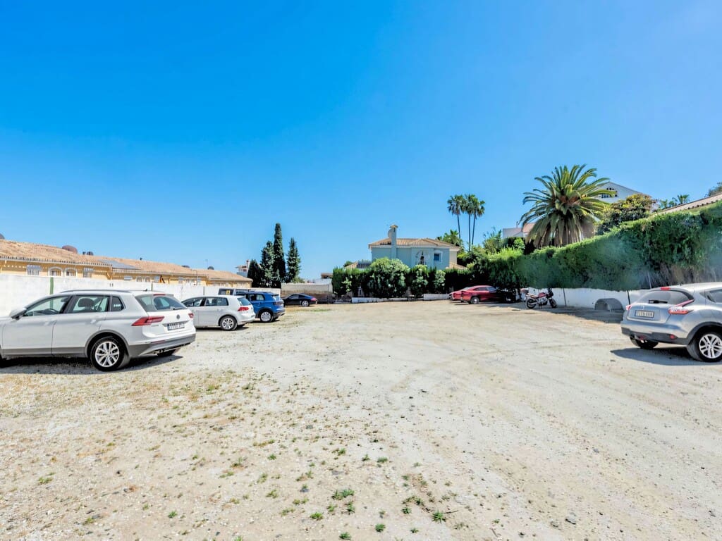 3 bedroom Townhouse for sale in Atalaya-Isdabe with pool garage - € 355,000 (Ref: 9744059)