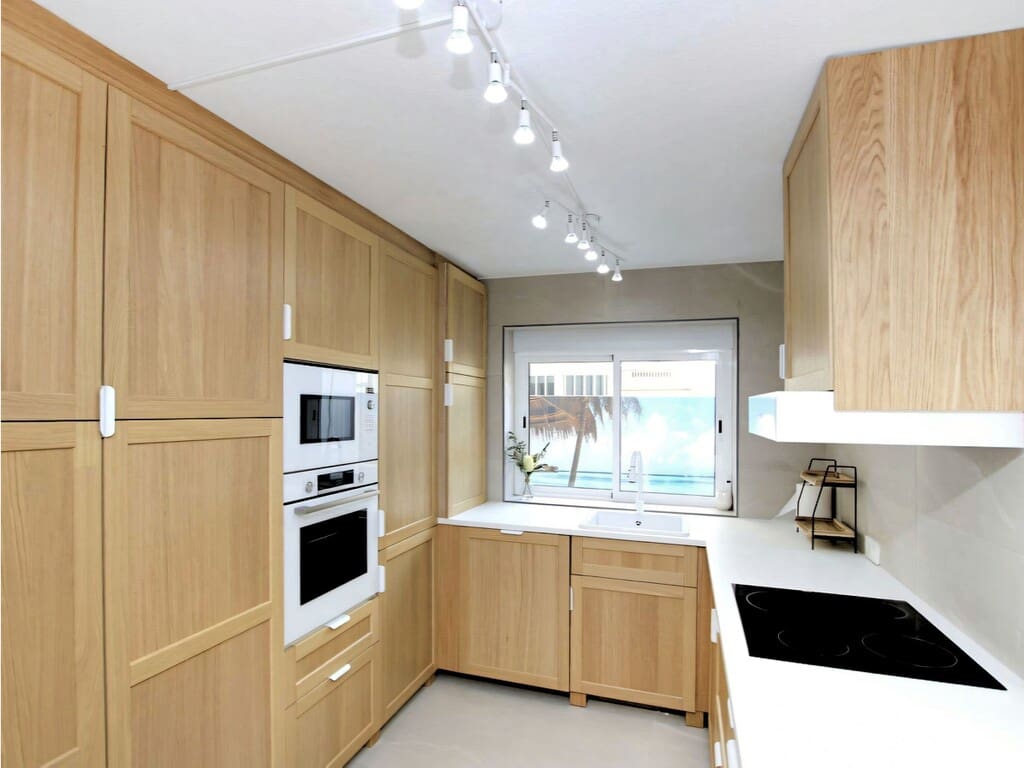 4 soveværelse Lejlighed til salg i Estepona med swimmingpool - € 949.000 (Ref: 9744060)