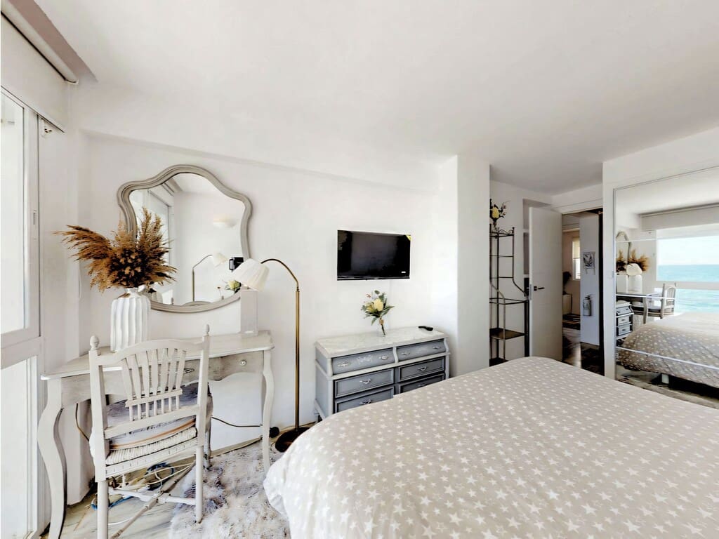 4 soveværelse Lejlighed til salg i Estepona med swimmingpool - € 949.000 (Ref: 9744060)