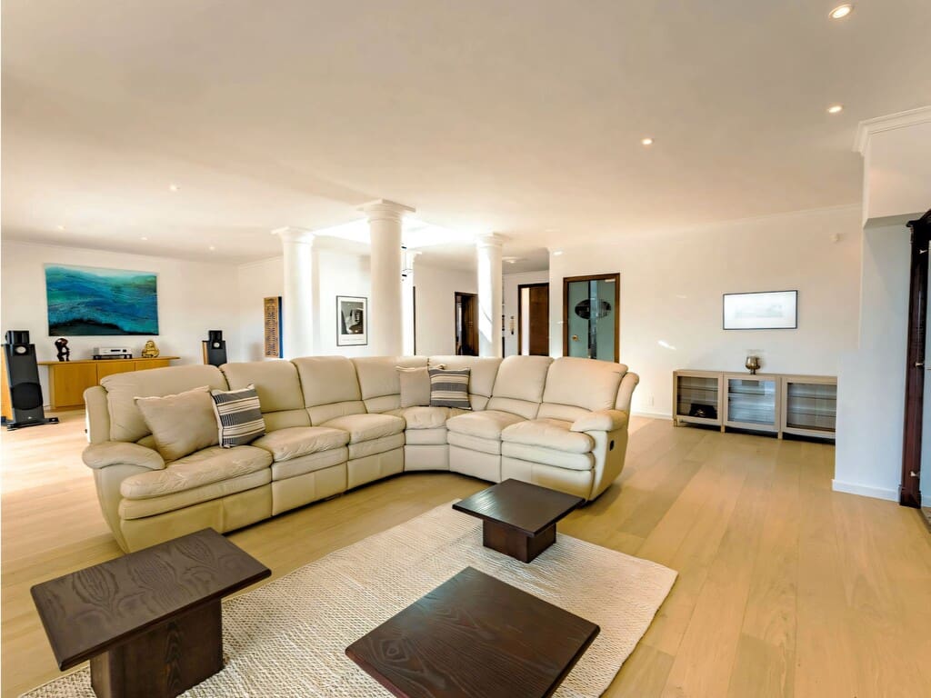 4 soveværelse Villa til salg i Benahavis med swimmingpool garage - € 3.485.000 (Ref: 9745231)