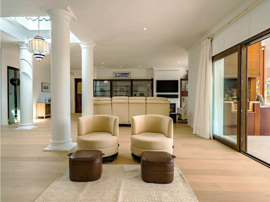 4 soveværelse Villa til salg i Benahavis med swimmingpool garage - € 3.485.000 (Ref: 9745231)