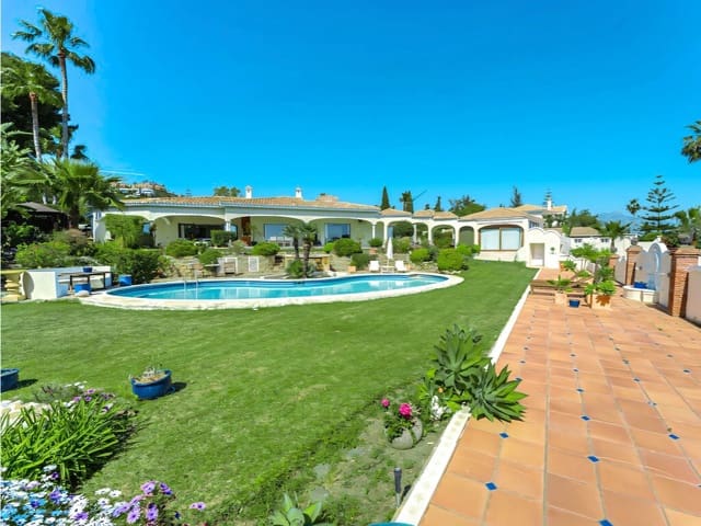 4 soveværelse Villa til salg i Benahavís med swimmingpool garage - € 3.485.000 (Ref: 9745231)