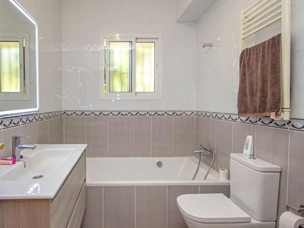 3 chambre Villa/Maison à vendre à Carib Playa avec piscine - 1 150 000 € (Ref: 9745232)