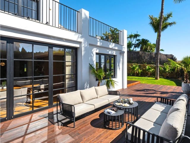 4 bedroom Villa for sale in Nueva Andalucia, Marbella with pool garage - € 4,250,000 (Ref: 9746991)