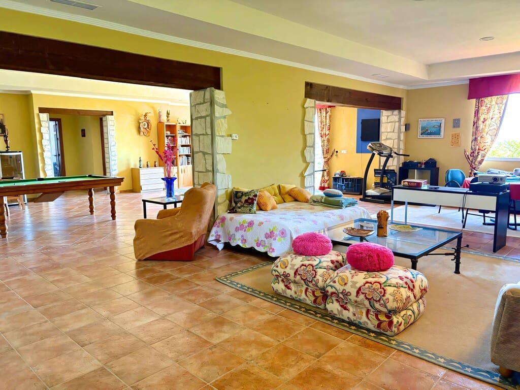 5 quarto Moradia para venda em Estepona com piscina garagem - 2 300 000 € (Ref: 9747709)