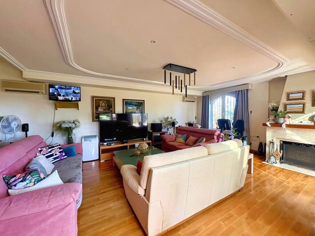 5 sypialnia Willa na sprzedaż w Torreblanca, Fuengirola z basenem garażem - 1 900 000 € (Ref: 9747710)