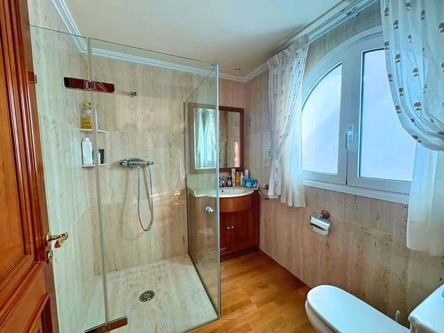 5 sypialnia Willa na sprzedaż w Torreblanca, Fuengirola z basenem garażem - 1 900 000 € (Ref: 9747710)