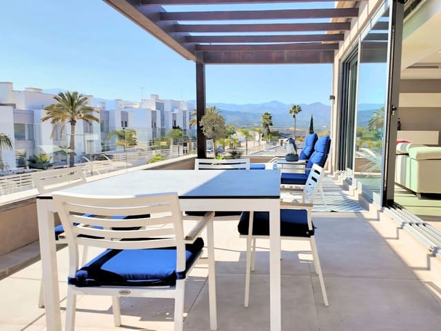 2 chambre Appartement à vendre à Cancelada, Estepona avec piscine garage - 595 000 € (Ref: 9747711)