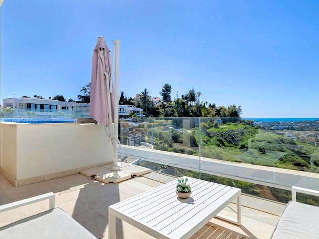 2 camera da letto Attico in vendita in Nueva Andalucia, Marbella con piscina garage - 950.000 € (Rif: 9747712)