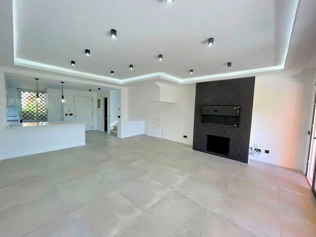 3 makuuhuone Omakotitalo myytävänä paikassa Benahavís mukana uima-altaan 
autotalli - 600 000 € (Ref: 9751681)