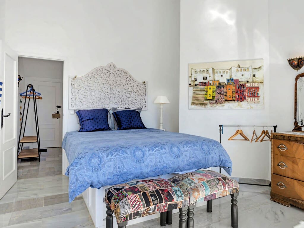 3 soveværelse Byhus til salg i Estepona med swimmingpool garage - € 619.000 (Ref: 9755393)