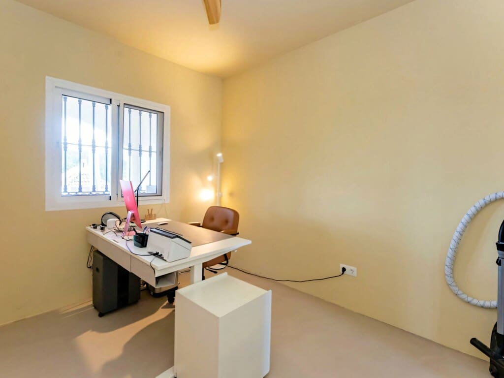 4 quarto Quinta/Casa Rural para venda em Alhaurin el Grande com piscina garagem - 595 000 € (Ref: 9755394)