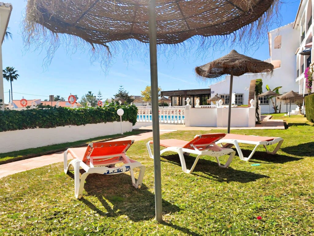 2 soveværelse Lejlighed til salg i Mijas Costa med swimmingpool - € 258.000 (Ref: 9755395)
