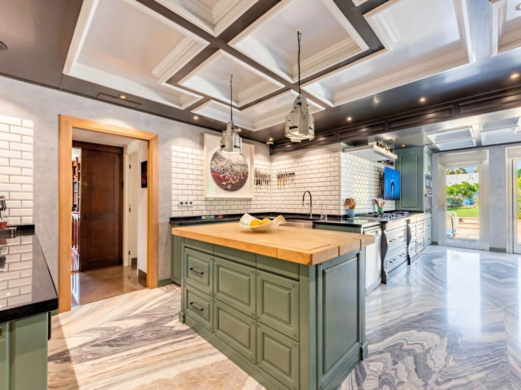 4 camera da letto Villa in vendita in San Pedro de Alcantara con piscina garage - 5.850.000 € (Rif: 9758594)