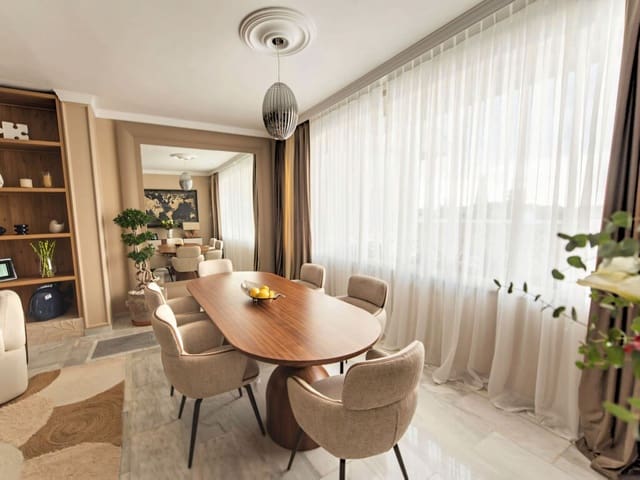 3 sovrum Hus till salu i Nueva Andalucia, Marbella med pool garage - 1 550 000 € (Ref: 9761748)